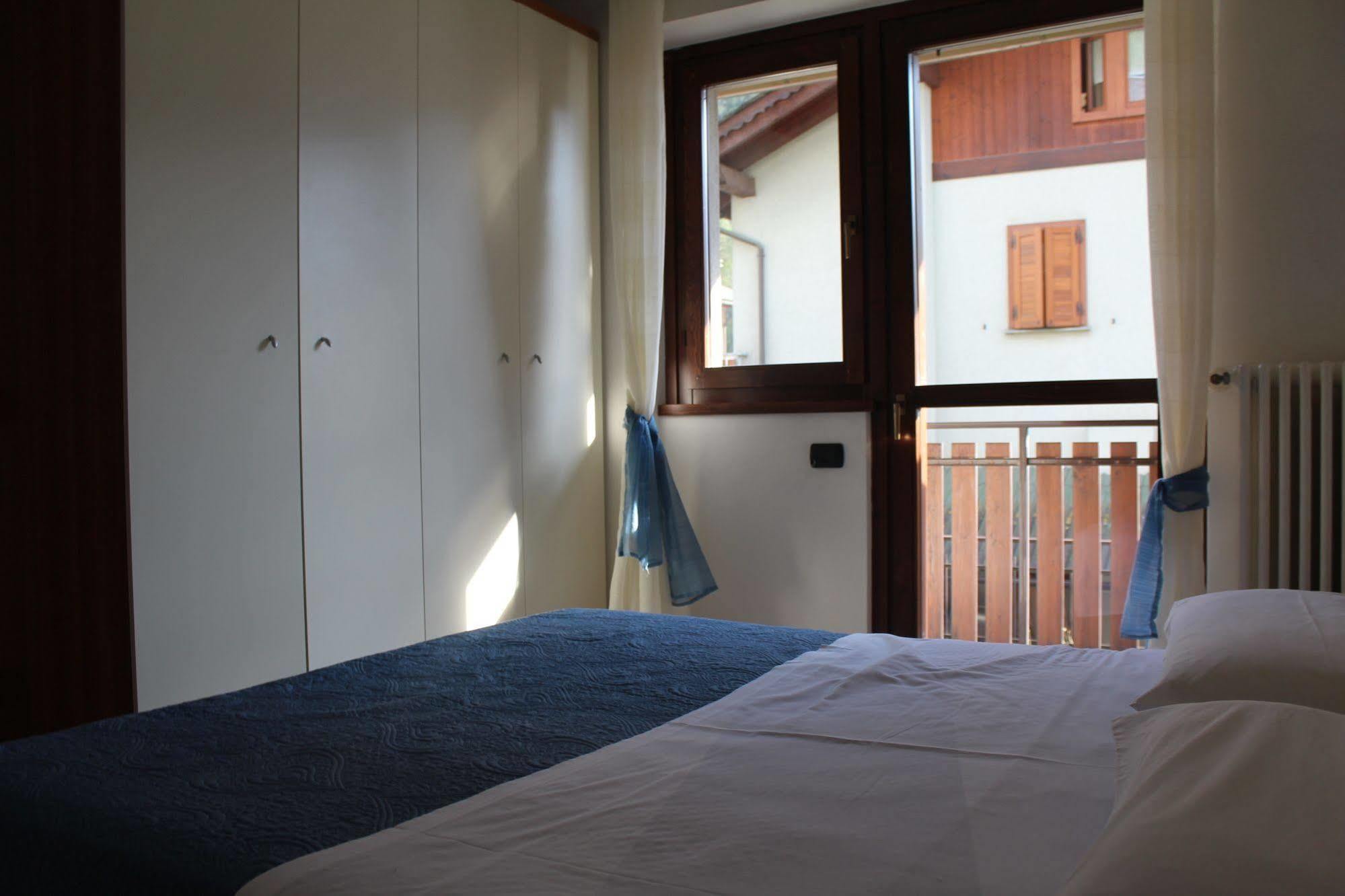 Lanterna Apartment 1 Chiesa in Valmalenco Exterior foto